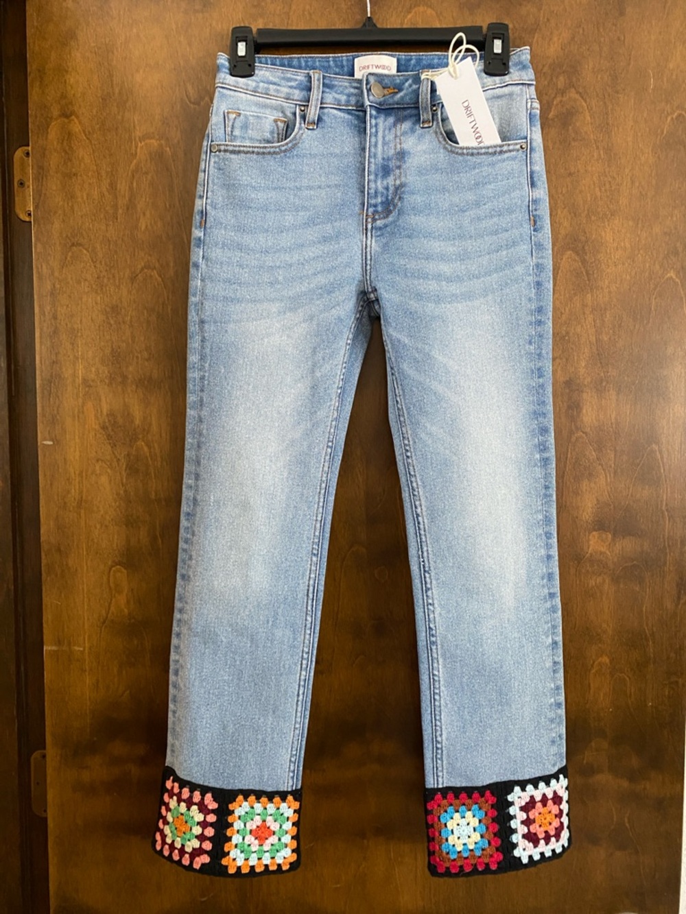 DRIFTWOOD Colette jeans with crochet  embellished hem. New with tag. SO Adorable